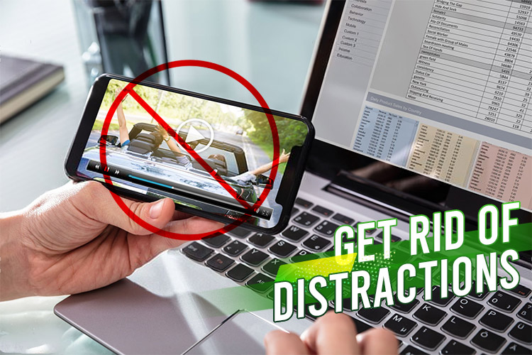 Get-Rid-of-Distracting-Cues-in-Your-Workspace