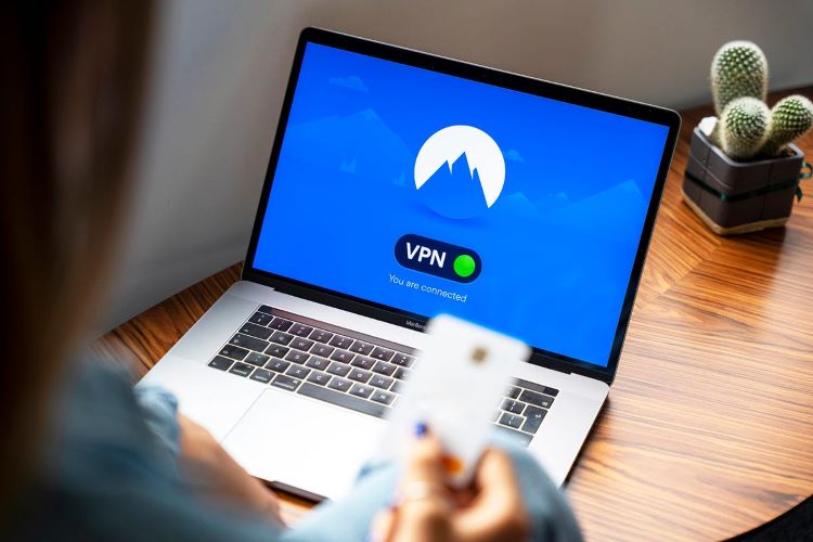 Utilize VPN if You’re Using Airport WIFI
